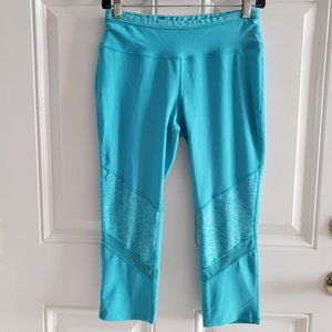 LAYER 8 QWICK DRY Mid Rise Blue Capri Yoga Pants SZ S